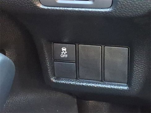 Used 2025 Honda Civic Sport image 25