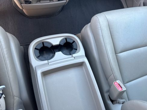 Used 2016 Honda Odyssey Touring image 15