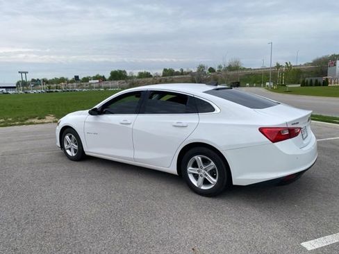 Used 2020 Chevrolet Malibu LS w/ Driver Confidence Package II FWD image 4