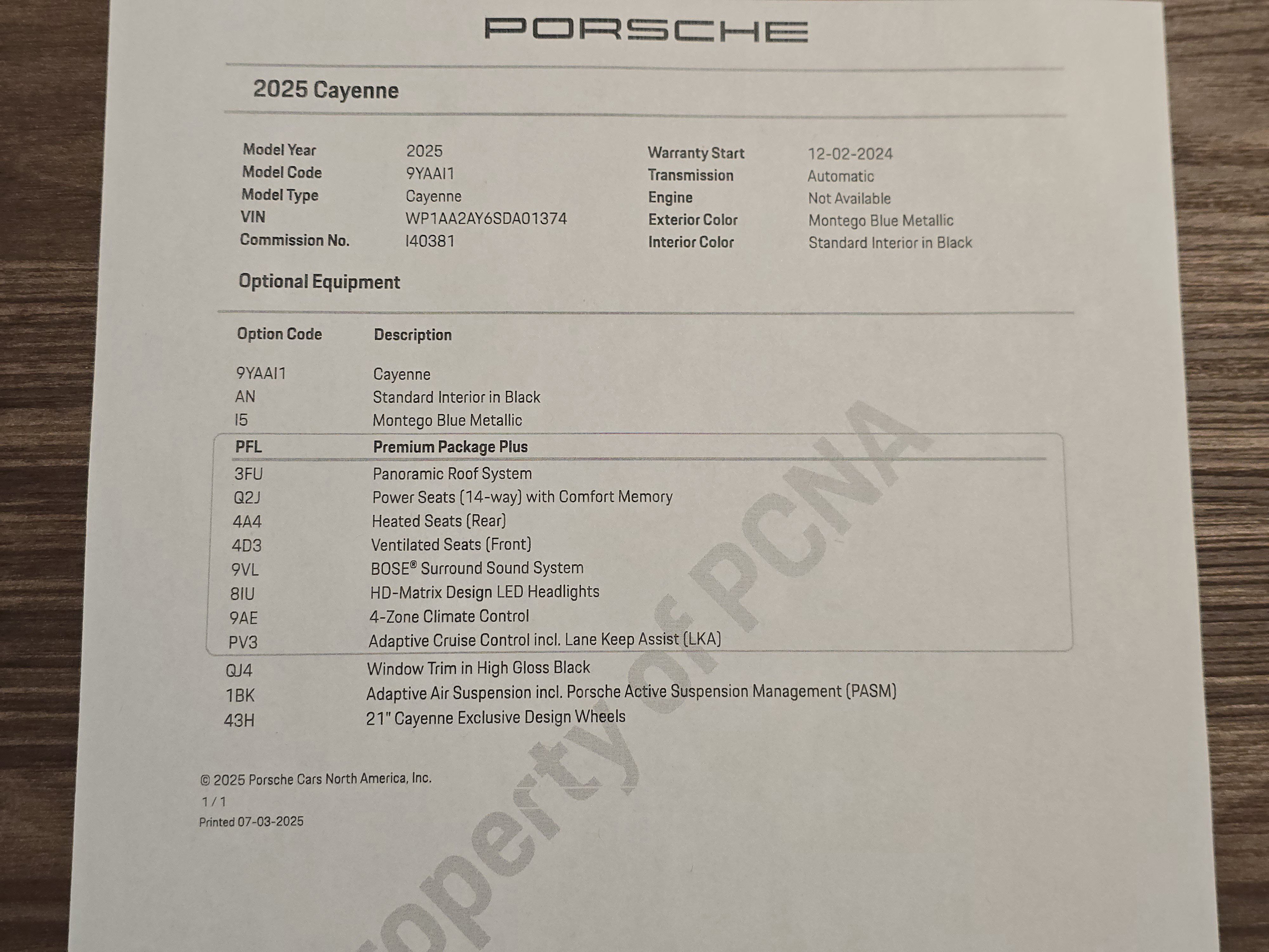 Certified 2025 Porsche Cayenne AWD/4WD image 31