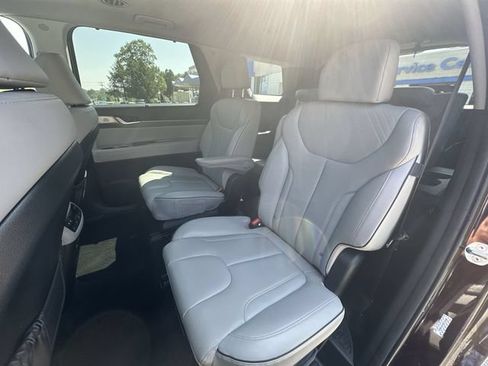 Used 2024 Hyundai Palisade SEL w/ Premium Package FWD image 27