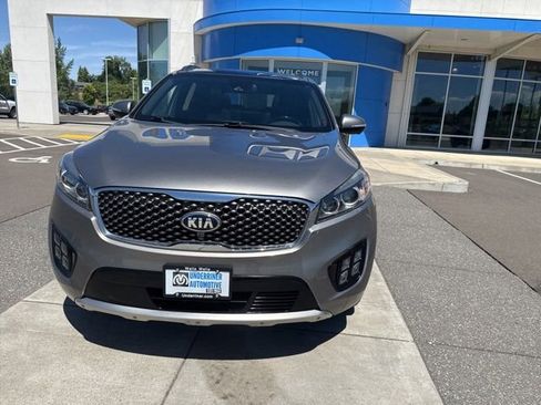 Used 2017 Kia Sorento SX AWD/4WD image 12