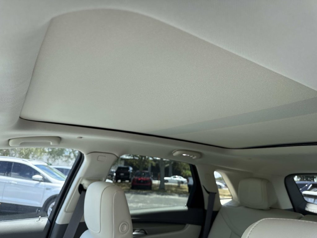 New 2026 Cadillac XT5 Premium Luxury w/ Driver Assist Package FWD image 31