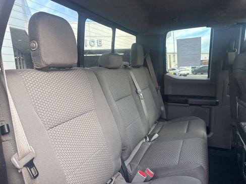 Used 2016 Ford F150 XLT w/ Equipment Group 302A Luxury image 9