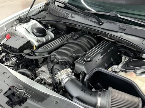 Used 2020 Dodge Charger Scat Pack RWD image 11