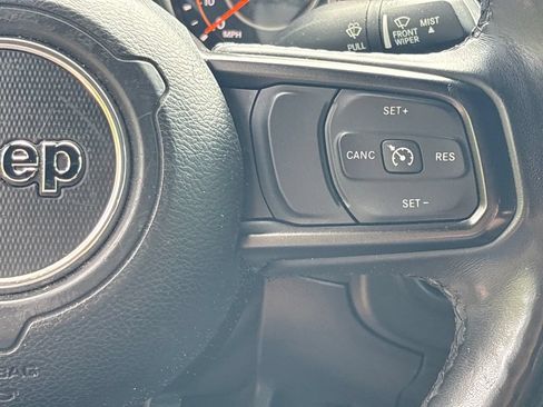 Used 2018 Jeep Wrangler Unlimited Sport S AWD/4WD image 20