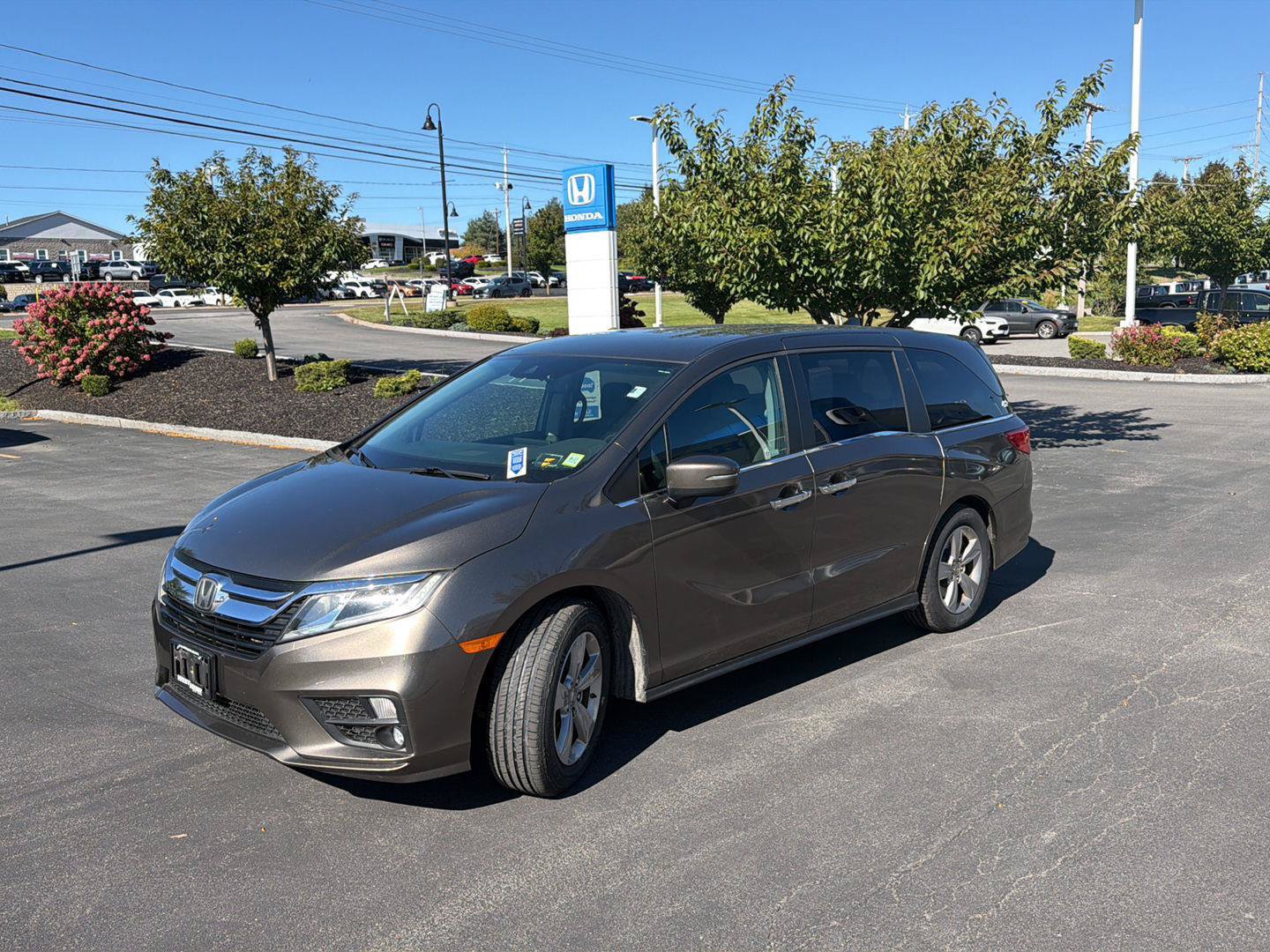 Used 2019 Honda Odyssey EX image 3