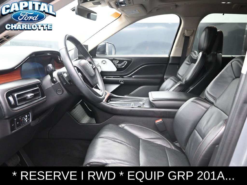 Used 2023 Lincoln Aviator Reserve w/ Equipment Group 201A RWD image 11