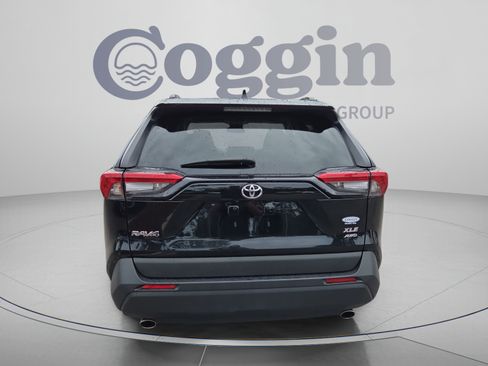 Used 2024 Toyota RAV4 XLE AWD/4WD image 4
