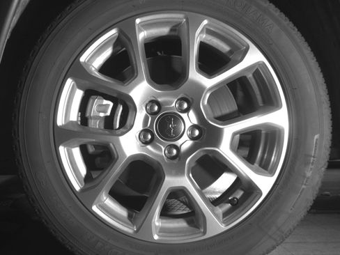 Used 2025 Jeep Compass Limited AWD/4WD image 12