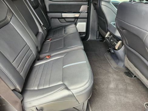Used 2026 Ford F250 Platinum AWD/4WD image 31