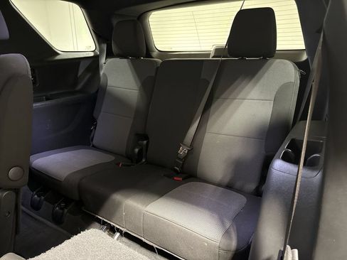 Used 2023 Chevrolet Traverse LT w/ LPO, Floor Liner Package AWD/4WD image 23