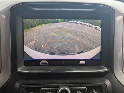 Used 2020 Chevrolet Silverado 2500 Custom w/ Custom Value Package image 35