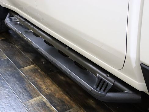 Used 2020 GMC Sierra 2500 AT4 w/ AT4 Premium Package image 45