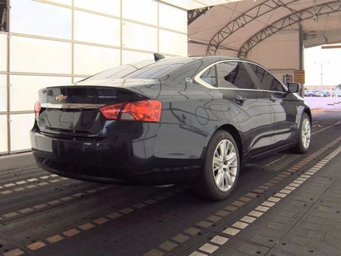 Used 2018 Chevrolet Impala LS FWD image 5