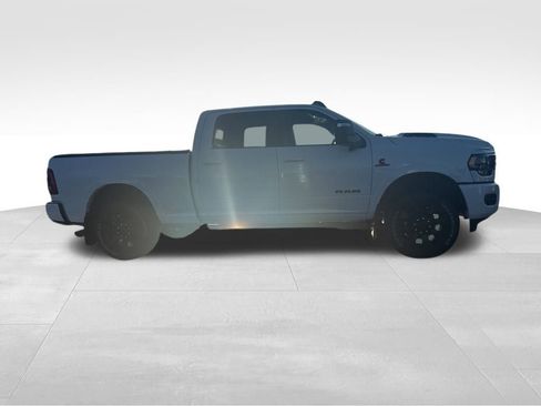 Used 2024 RAM 2500 Limited image 7