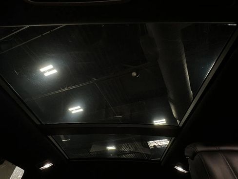 Used 2019 Land Rover Range Rover Sport HSE Dynamic image 29