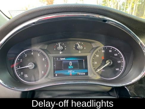 Used 2018 Buick Encore Preferred AWD/4WD image 10
