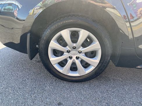 Certified 2024 Toyota Corolla LE AWD/4WD image 12