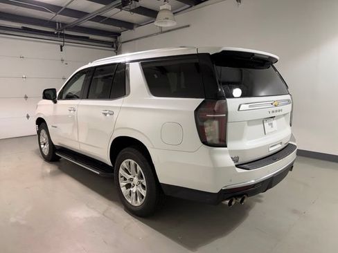 Used 2021 Chevrolet Tahoe Premier w/ Premium Package AWD/4WD image 5