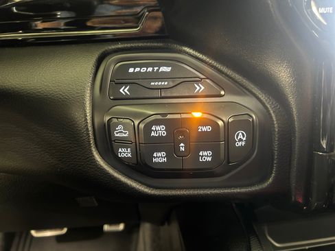 Used 2025 RAM 1500 Rebel w/ G/T Package AWD/4WD image 15