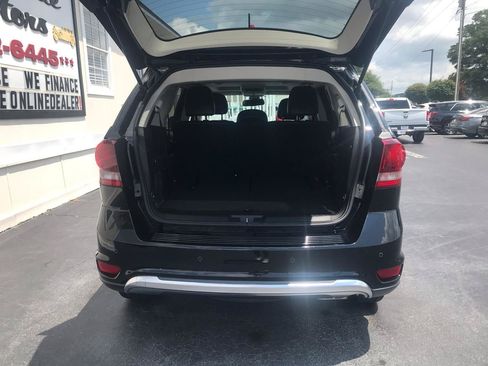 Used 2020 Dodge Journey Crossroad FWD image 8