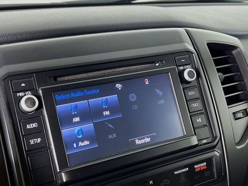 Used 2014 Toyota Tacoma 4x4 Double Cab image 12