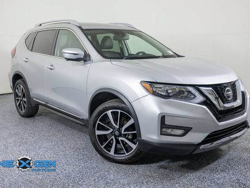 Used 2020 Nissan Rogue SL AWD/4WD image 1