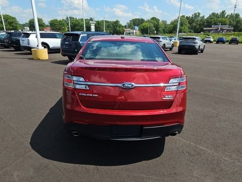 Used 2017 Ford Taurus SEL w/ Equipment Group 201A FWD image 7