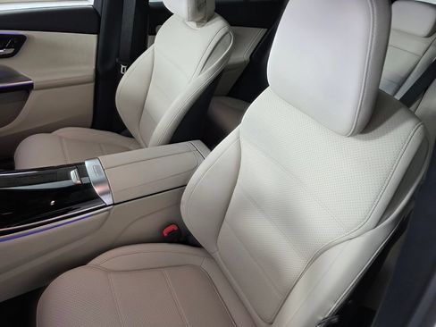 New 2027 Mercedes-Benz GLC 300 image 8
