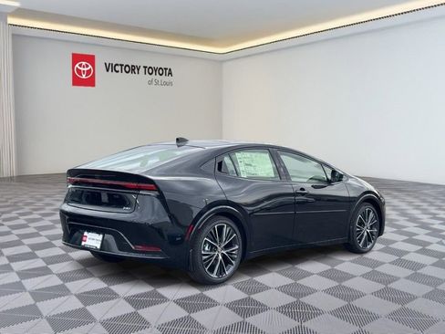 New 2026 Toyota Prius XLE image 3