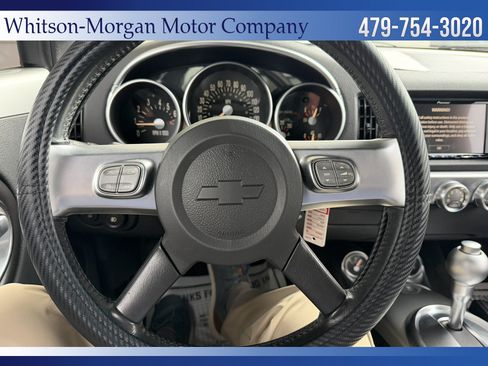 Used 2005 Chevrolet SSR w/ Preferred Equipment Group RWD image 15