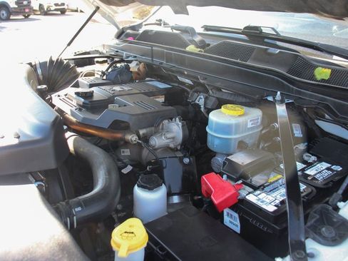 Used 2021 RAM 3500 Big Horn AWD/4WD image 13