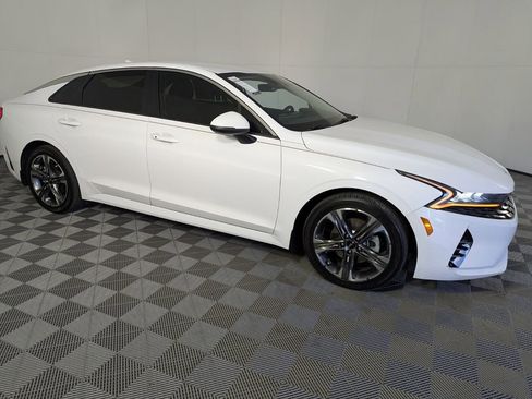 Used 2022 Kia K5 LXS image 2