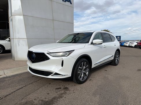 Certified 2024 Acura MDX w/ Technology Package AWD/4WD image 3