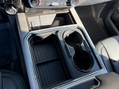 Used 2022 Ford F350 Lariat w/ Tremor Off-Road Package image 34