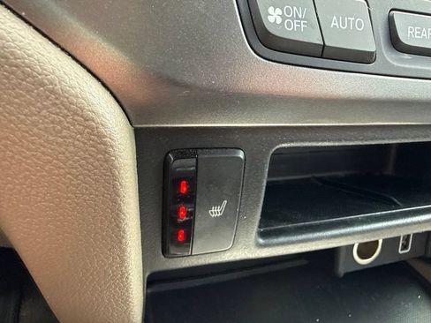 Used 2019 Honda Pilot EX image 5