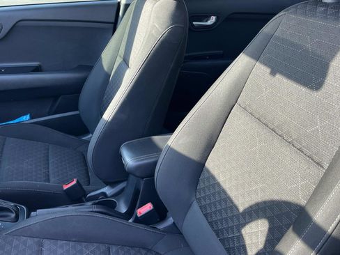 Used 2021 Kia Rio S image 26