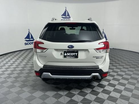 Used 2023 Subaru Forester Touring AWD/4WD image 5