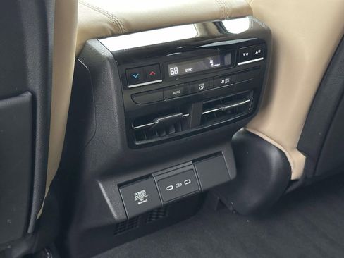 Certified 2025 Acura MDX w/ Technology Package image 15