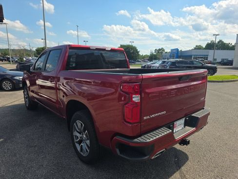 Used 2022 Chevrolet Silverado 1500 RST AWD/4WD image 6