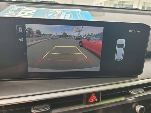 Used 2024 Kia Sorento S image 21