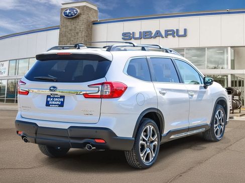 New 2025 Subaru Ascent Limited image 4