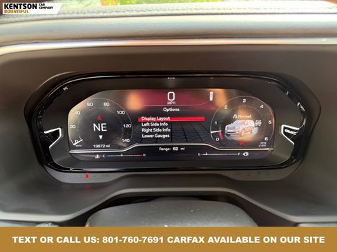 Used 2024 GMC Yukon XL Denali image 13