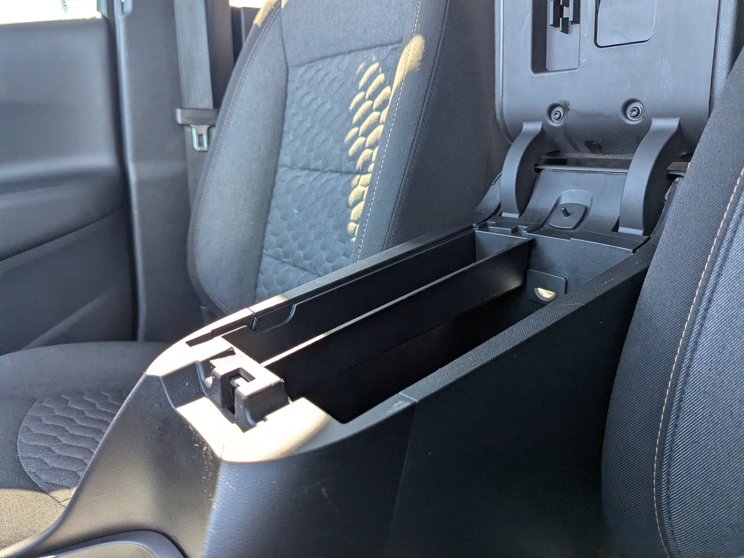 Used 2019 Chevrolet Equinox LT FWD image 25