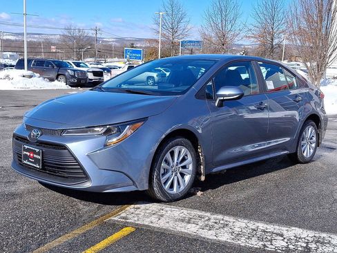 New 2026 Toyota Corolla LE image 10