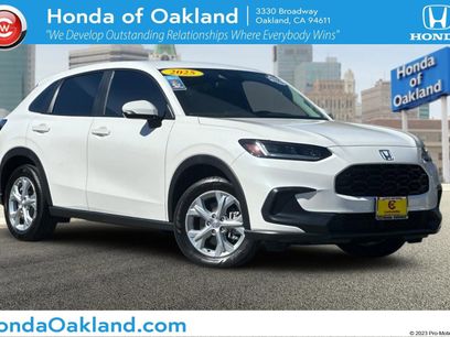 Used 2025 Honda HR-V LX
