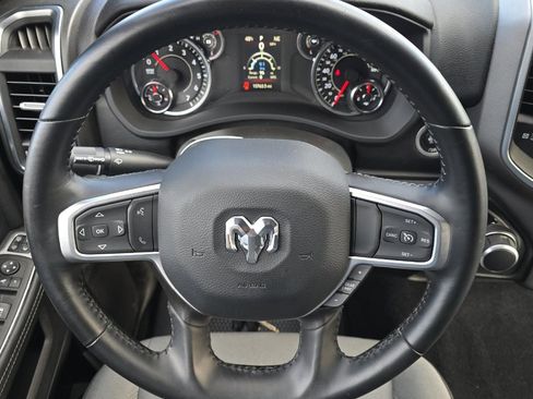 Used 2024 RAM 2500 Big Horn w/ Bed Utility Group image 8