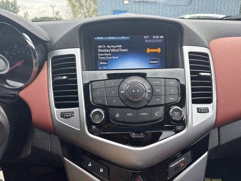 Used 2014 Chevrolet Cruze LT w/ RS Package image 14