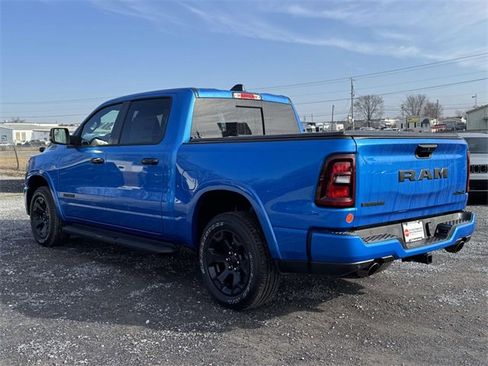 New 2026 RAM 1500 4x4 Crew Cab image 25